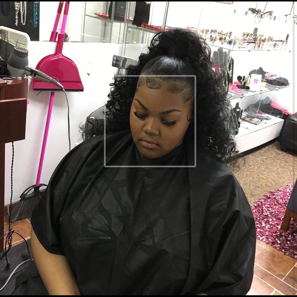 Meet your Posher, Mya